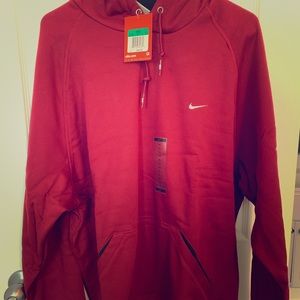 Men’s Nike pullover hoodie sweatshirt